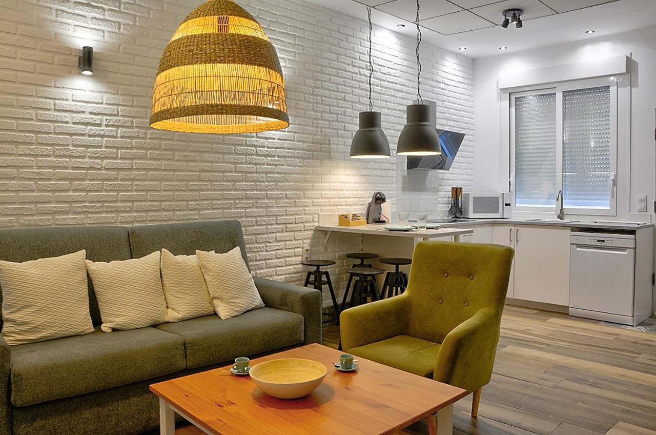 Apartsuite B&R Triana Arellano Sevilla Exteriör bild