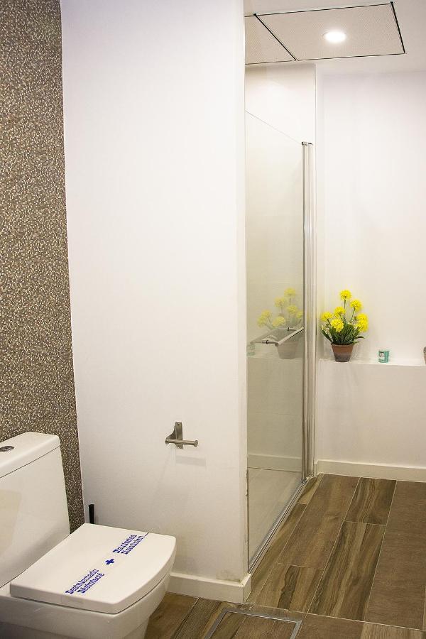 Apartsuite B&R Triana Arellano Sevilla Exteriör bild